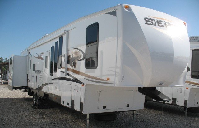 NEW 2012 FOREST RIVER SIERRA 365SAQ Overview Berryland