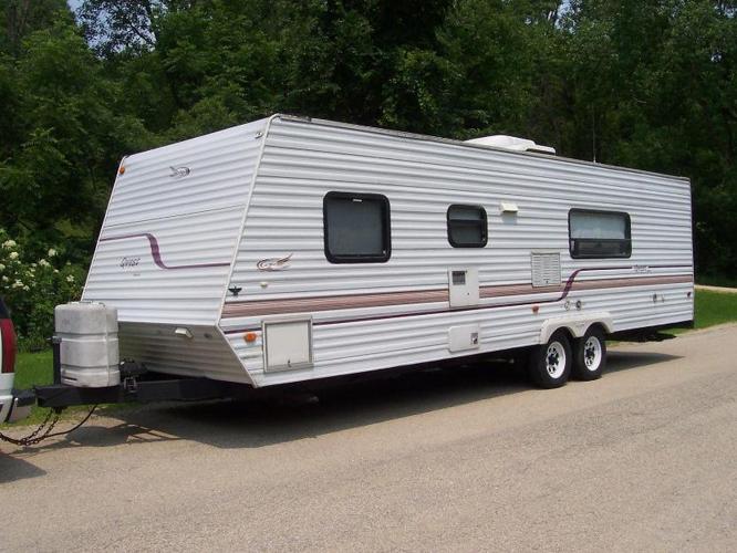 2000 jayco qwest travel trailer for Sale in Charlotte