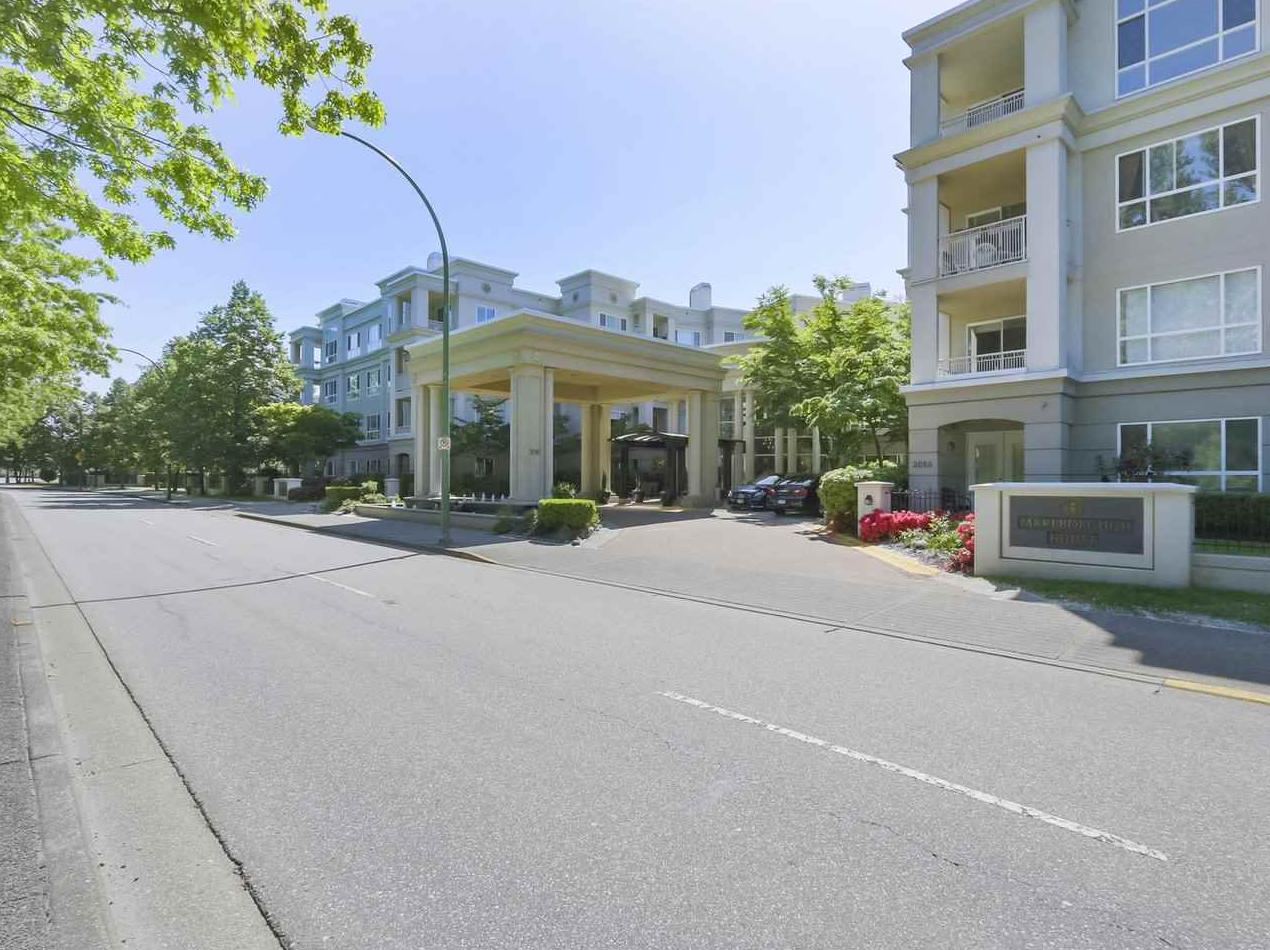 424 3098 GUILDFORD WAY, Coquitlam Sold, R2373875